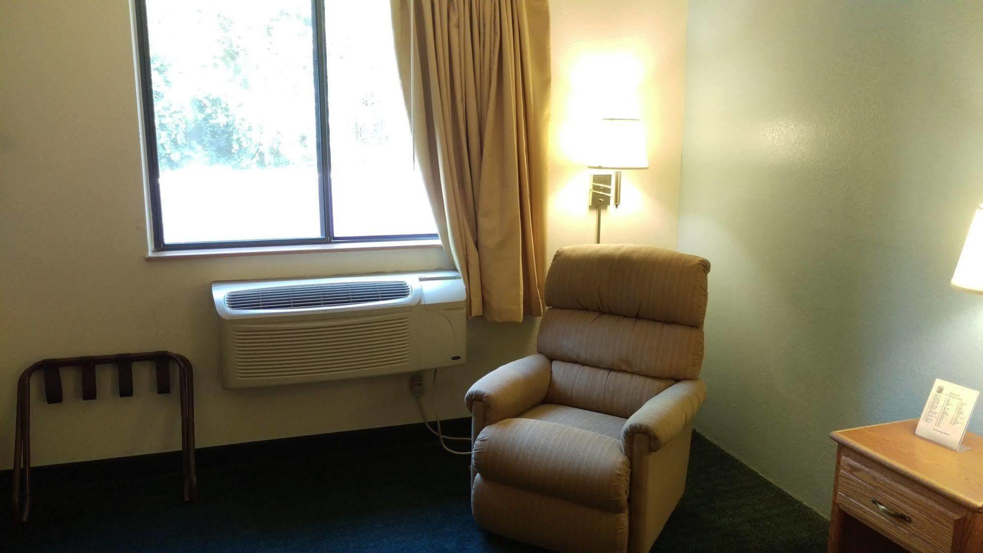 Super 8 By Wyndham Thurmont Esterno foto