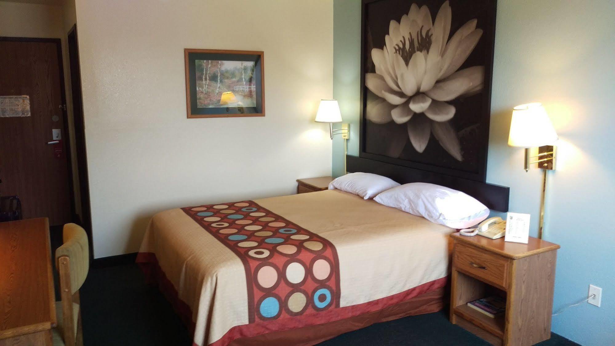 Super 8 By Wyndham Thurmont Esterno foto