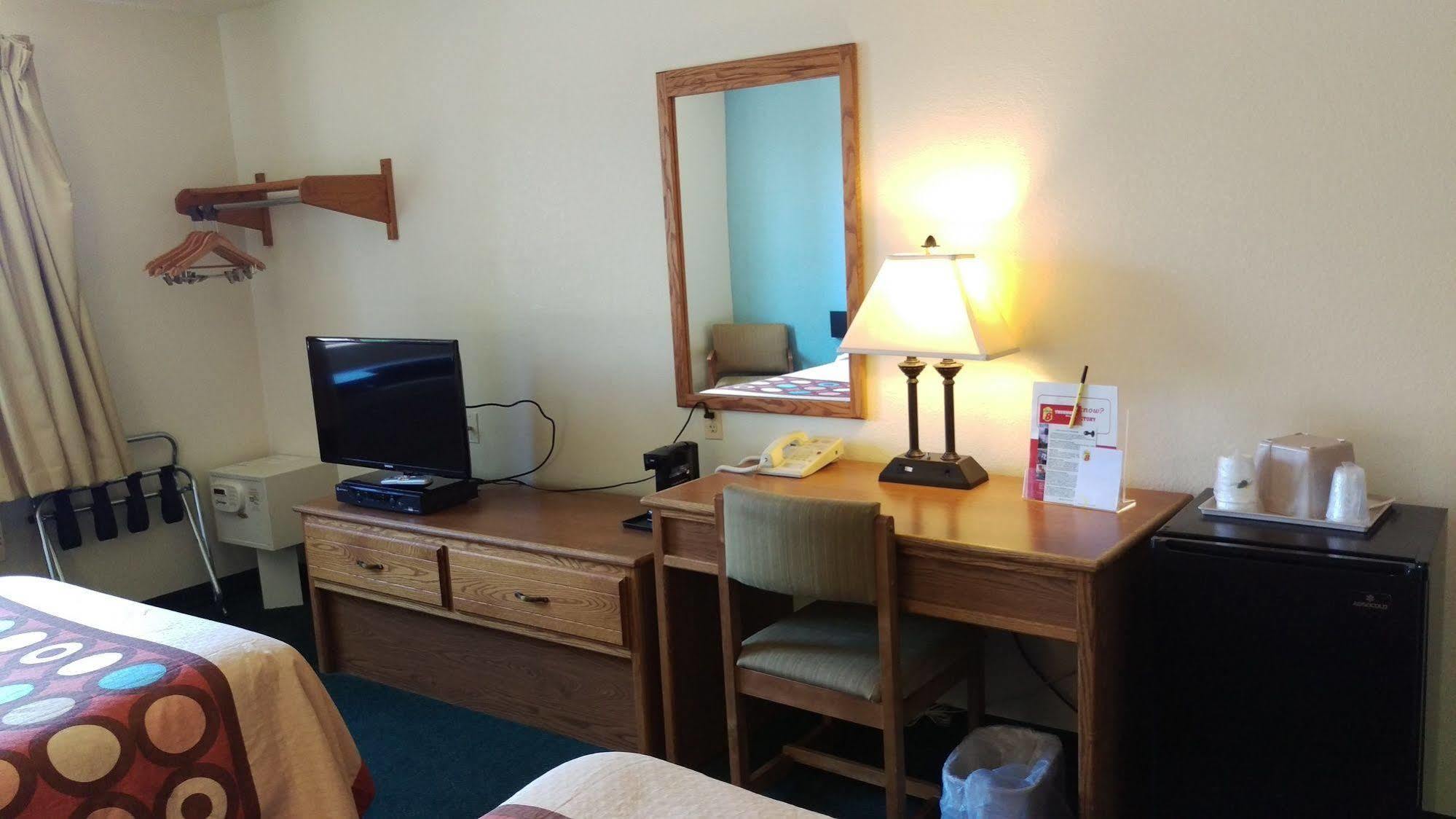 Super 8 By Wyndham Thurmont Esterno foto